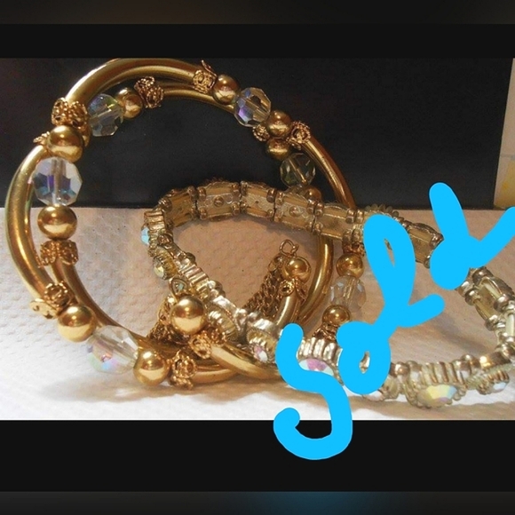 Gold Tassels Wire Wrap Tube Bead Vintage Bangle - Picture 12 of 13